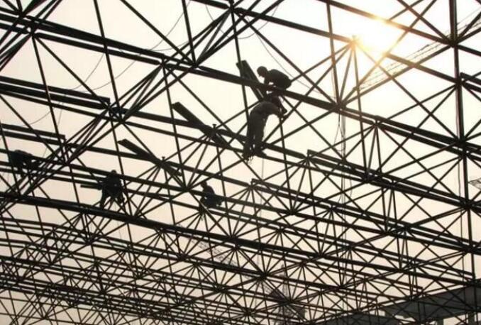 钢结构网架加工的三种施工方法